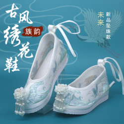 族韻新款內增高漢服鞋女搭配古裝翹頭履內增高珍珠明製古風綉花鞋