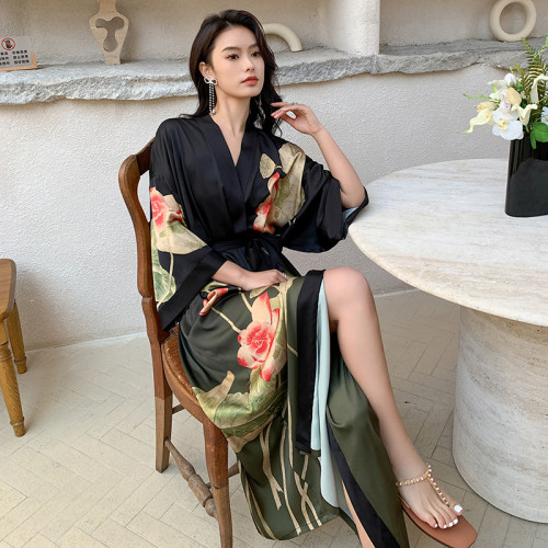 耀婷緞面印花睡衣女夏大碼輕奢七分袖涼感長款睡袍家居服女WP2669