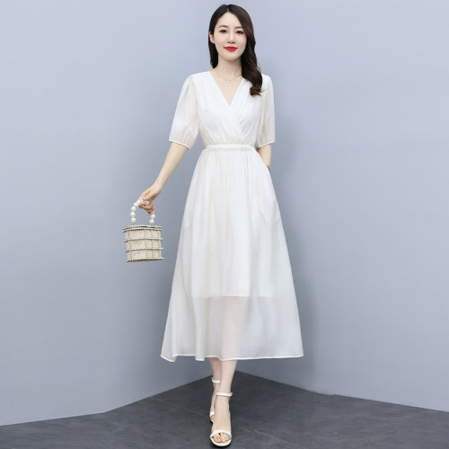 清新連衣裙女夏2025新款女裝氣質收腰顯瘦法式別致絕美長款裙子