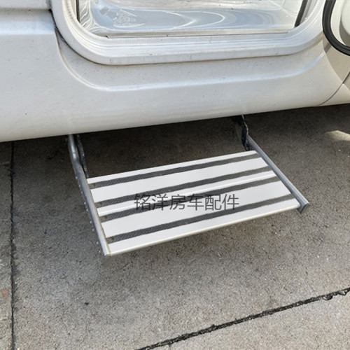 房車折曡踏步拖掛車單層迎賓踏板鋁合金手動收縮腳踏雙層電動踏步