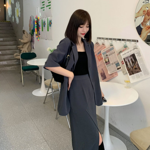 2446大碼女裝薄款短袖西裝套裝女胖mm設計感開叉半身裙兩件套夏裝