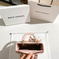 時尚蝴蝶結刺綉托特包2024高級感大容量通勤包