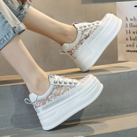 2024年夏季薄款厚底松糕內增高8cm蕾絲鏤空網紗小白鞋女休閒網鞋