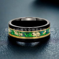 歐美 復古8mm電黑玫瑰金鎢鋼戒指 鑲綠色碎石金箔