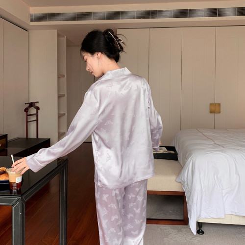 2024新款福蝶睡衣女士蝴蝶提花絲光緞長袖長褲家居服兩件套裝春秋