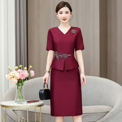 喜婆婆婚宴裝紅色禮服裙2024夏季新款媽媽裝時尚優雅修身連衣裙