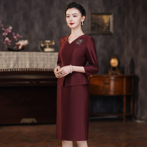 2024春裝新款紫紅色假兩件遮肚顯瘦連衣裙中老媽媽氣質通勤假兩件