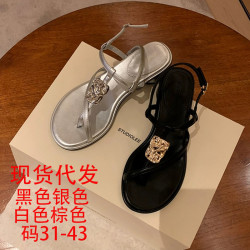 葡萄媽studiolee 度假風細帶夾趾金屬釦粗跟涼鞋女款2024新款夏季