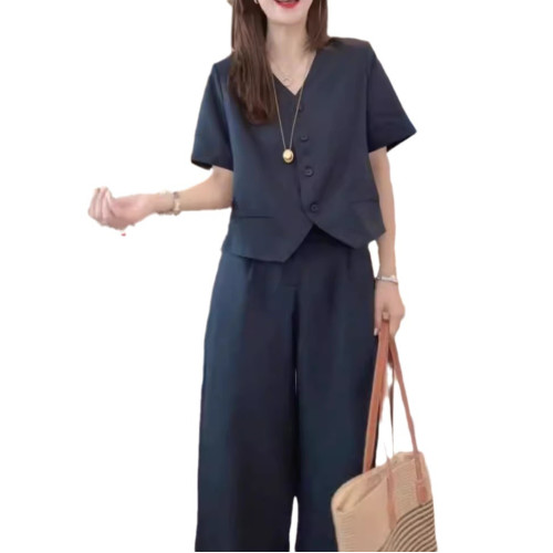 36032大愛美依緣2025夏季新款時尚V領短袖上衣高腰濶腿褲休閒顯瘦
