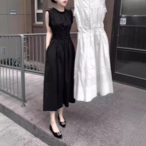 24513大愛美依緣2025夏季新款洋氣減齡無袖長款連衣裙韓系收腰女