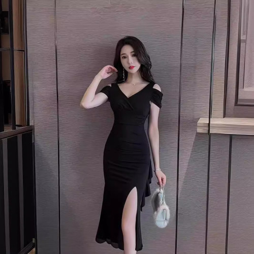 新款工作服顯瘦禮服氣質低胸性感純欲修身裙子夜店女裝包臀連衣裙