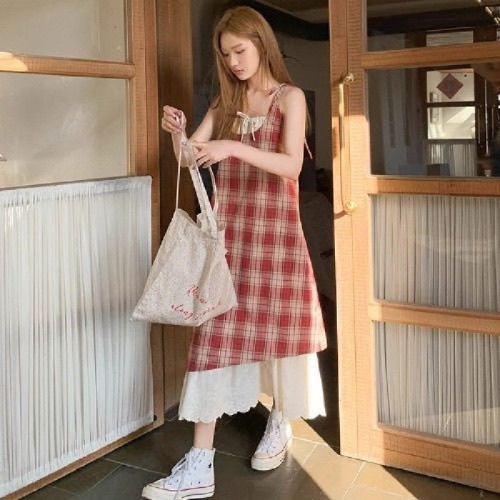 蕾絲拼接格子吊帶裙連衣裙女2024夏季新款清新寬松顯瘦假兩件裙子