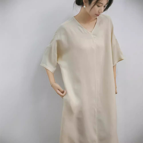 2024女士 春夏秋銅氨絲長款V領氣質連衣裙袍子  