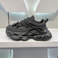 經典百搭高級感戶外徒步登山輕巧氣墊減震運動鞋彈力ins老爹鞋男