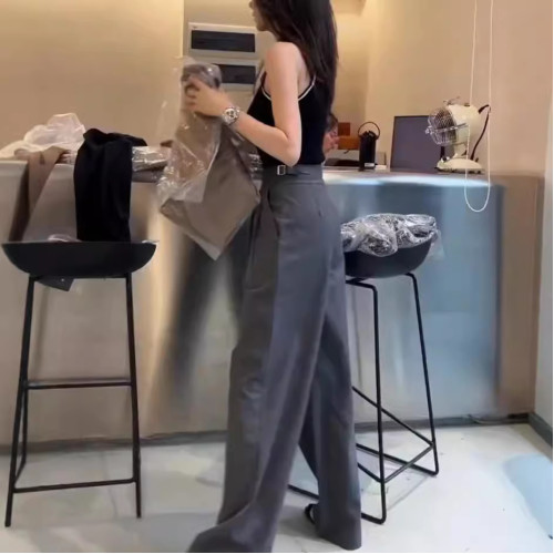 24696大愛美依緣2025新款韓版修身無袖背心高腰濶腿褲洋氣顯瘦女