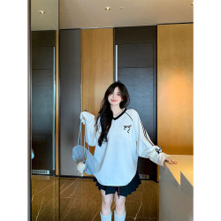美式V領撞色刺綉長袖T恤女秋季新款設計感蝴蝶結寬松小衆別致上衣