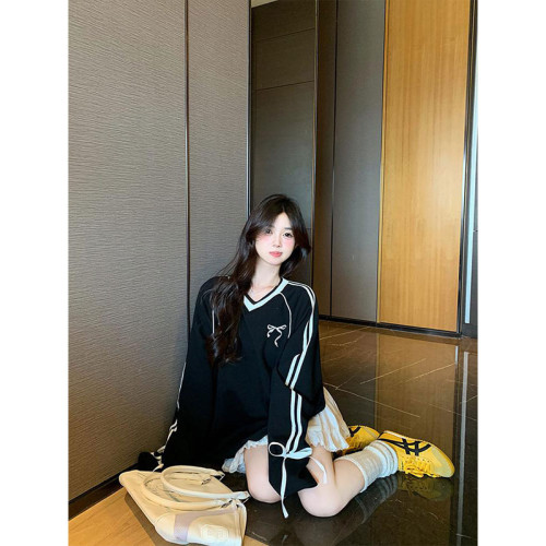 美式V領撞色刺綉長袖T恤女秋季新款設計感蝴蝶結寬松小衆別致上衣