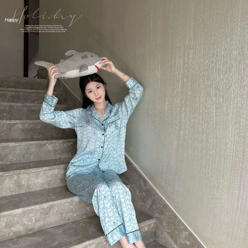 【刺綉愛心】春秋新款女可愛冰絲薄款睡衣長袖絲綢家居服套裝新款