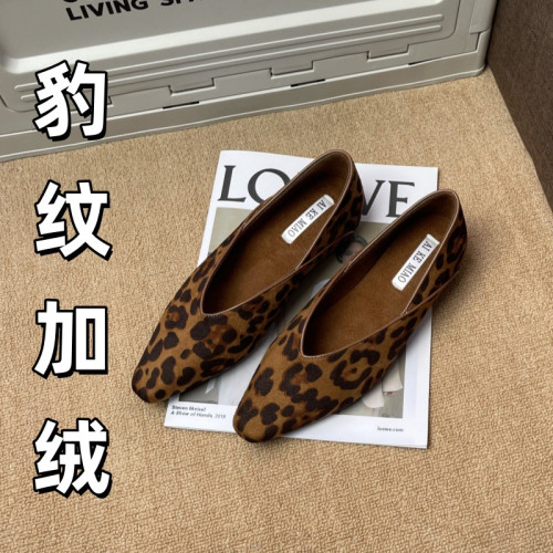 小方頭豹紋內增高單鞋女秋冬絨面法式通勤兩穿平底單鞋瓢鞋奶奶鞋