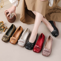 2026春新款媽媽鞋真皮淺口女鞋軟底中年舒適中老年坡跟牛筋底單鞋