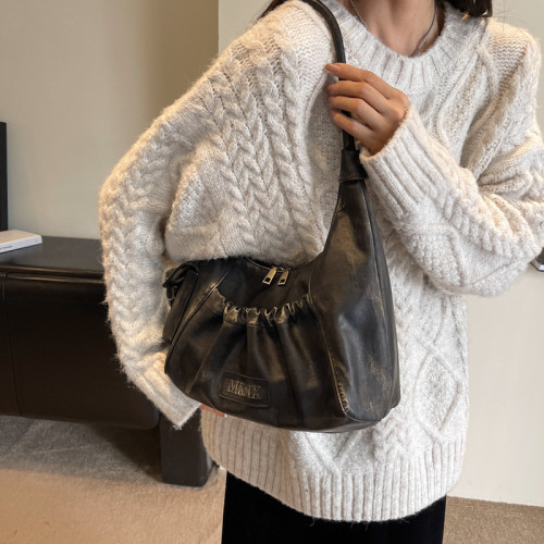 小衆高級感復古辣妹腋下包包女2025新款美拉德風單肩包褶皺餃子包