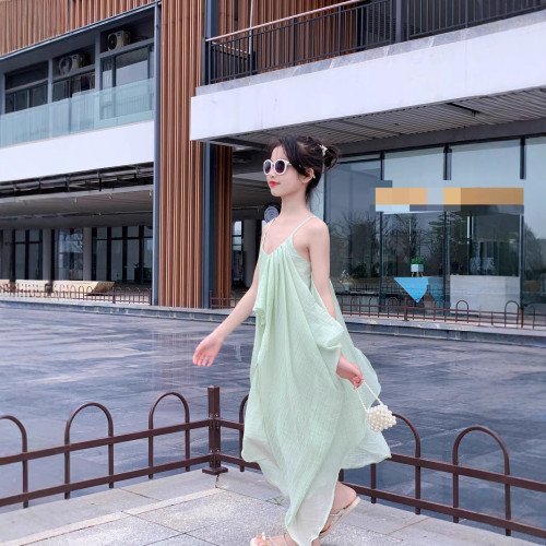 2025春夏新款親子裝母女裙綠色V領吊帶連衣裙海邊度假露背長裙