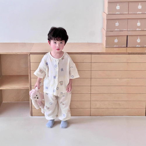 兒童家居服夏季棉紗雙層縐布A類中小童透氣睡衣套裝短袖長褲兩件