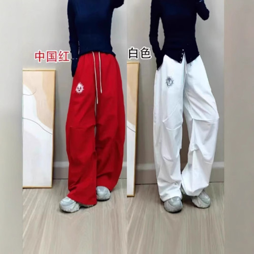 街舞潮牌長褲女2025春夏新款嘻哈爵士顯瘦刺綉繖兵拽步舞大香蕉褲