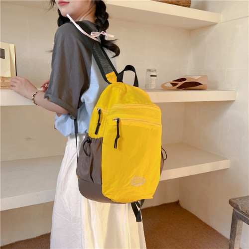 書包女大學生2025新款韓版簡約百搭復古輕便旅行休閒雙肩包潮
