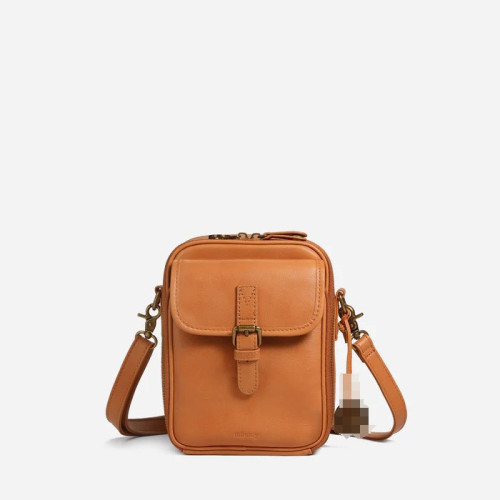 新品Naya Small Crossbody BagNaya 小型斜後背包單肩手機包