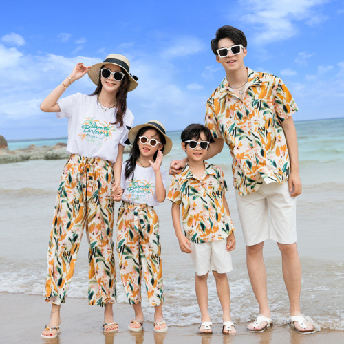 新款親子裝夏裝抽象復古港風襯衫三亞海邊旅遊一家三四口母女套裝