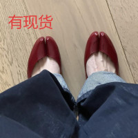 2026年春季新款豬蹄分趾單鞋內增高小衆馬蹄芭蕾漆皮平底淺口鞋女