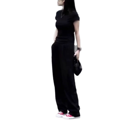 25168大愛美依緣2025新款簡約基礎正肩短袖T恤時尚垂墜感直筒褲女