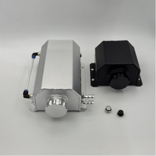 汽車改裝1L，2L通用方型透氣機油壺溢流壺