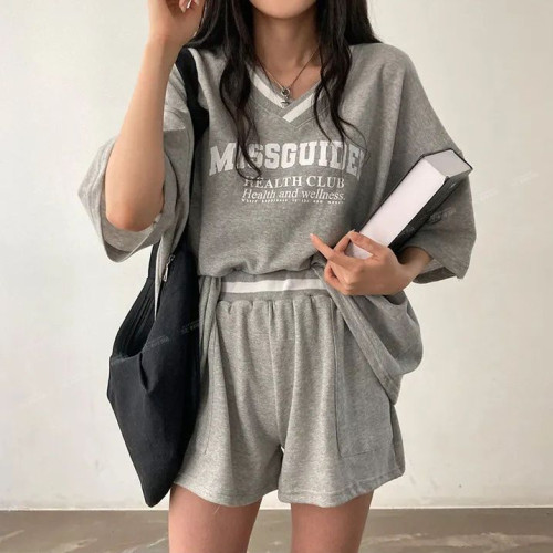 韓國chic夏季美式復古V領字母印花短袖套頭T恤百搭休閒運動套裝女