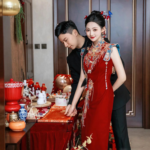新中式旗袍訂婚服2025新款敬酒服新娘結婚禮服開叉露背小個子修身