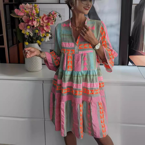 女裝獨立站2023新款歐美秋裝印花V領七分袖連衣裙