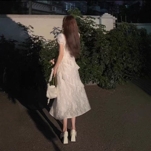 法式茶歇連衣裙女夏季新款荷葉邊不規則顯瘦短裙子