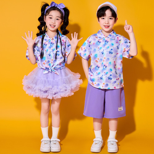 六一兒童啦啦隊演出服小學生卡通襯衫班服套裝幼兒園團體合唱表演