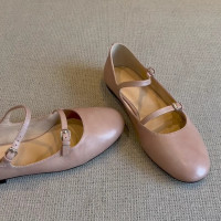 簡約淺口一字釦帶百搭粗跟單鞋女復古通勤芭蕾舞風小皮鞋(不含稅)