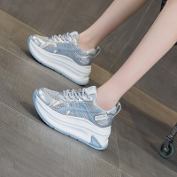 小個子厚底增高阿甘鞋女2026夏季新款休閒時尚百搭輕便厚底女鞋