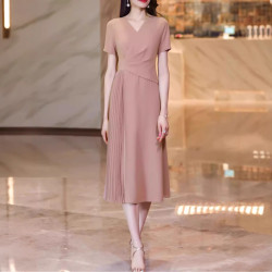 2517時尚氣質名媛修身顯瘦連衣裙新款女夏季v領正式場合裙子