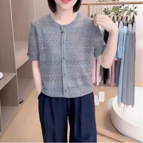 660426大愛美依緣2025夏季新款法式復古鏤空薄款針織開衫顯瘦上衣