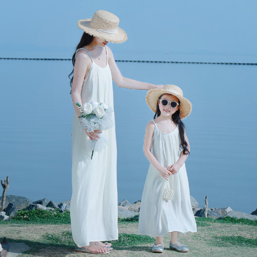 親子裝夏季海南三亞雲南海邊度假多巴胺母女裝寬松沙灘雪紡連衣裙