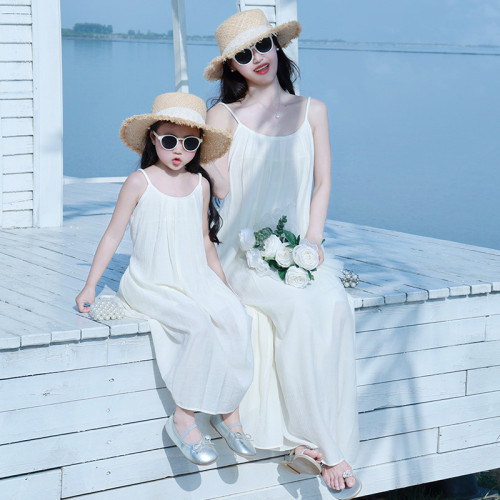 親子裝夏季海南三亞雲南海邊度假多巴胺母女裝寬松沙灘雪紡連衣裙