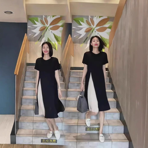  2510夏季新款拼接撞色百搭中長款過膝顯瘦百褶T恤裙連衣裙女