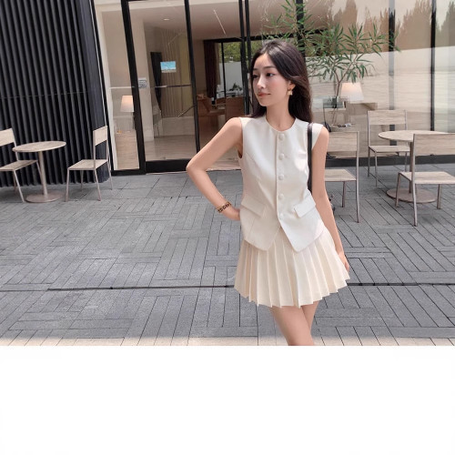 明星歐貨時尚馬甲套裝女夏季新韓版顯瘦小個子壓褶半身短裙兩件套