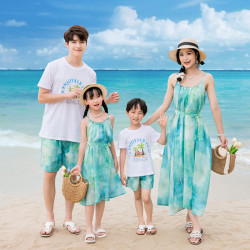 大海傳說親子裝沙灘海邊旅遊度假一家四口套裝波西米亞母女連衣裙