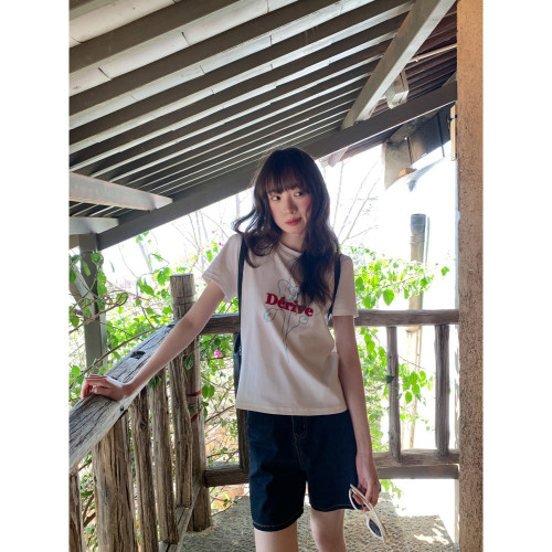 原創藝術感刺綉印花短袖t恤女夏設計感