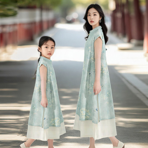 2025親子裝新中式改良版父子母女家庭裝
